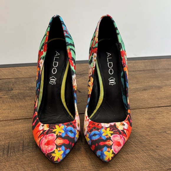 Aldo Multicolor Floral Heels - Picture 3 of 9